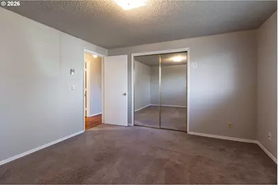 10901 NE 7th St, Vancouver, WA 98664 - Photo 11