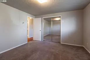 10901 NE 7th St, Vancouver, WA 98664 - Photo 11