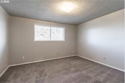 10901 NE 7th St, Vancouver, WA 98664 - Photo 9