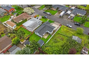 540 Leasure St, Woodburn, OR 97071 - Photo 25