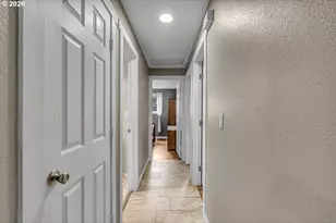 540 Leasure St, Woodburn, OR 97071 - Photo 11