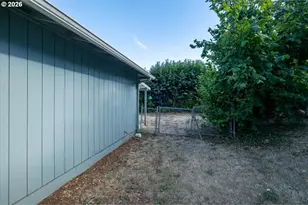 5654 Lompoc Ct S, Salem, OR 97306 - Photo 27