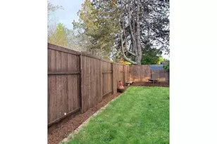 1060 SE Marion Ave, Corvallis, OR 97333 - Photo 9