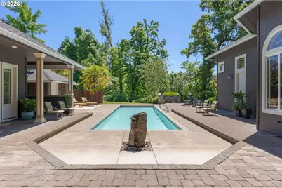 35282 McKenzie View Dr, Springfield, OR 97478 - Photo 29