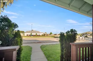 114 18th St, La Grande, OR 97850 - Photo 25