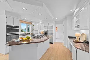 3500 Riverknoll Way, West Linn, OR 97068 - Photo 11