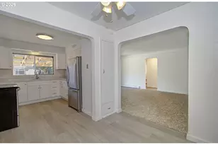4333 SE 113th Ave, Portland, OR 97266 - Photo 7