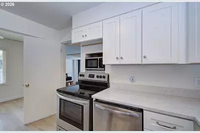 4333 SE 113th Ave, Portland, OR 97266 - Photo 13