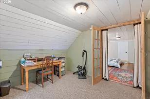 2420 9th St, Baker City, OR 97814 - Photo 35