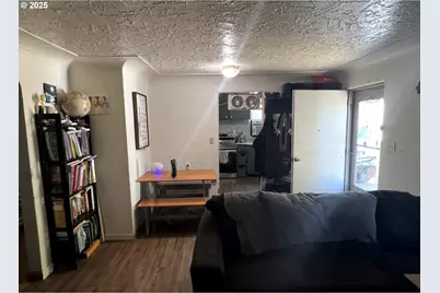 210 Hoyt St, Salem, OR 97302 - Photo 7