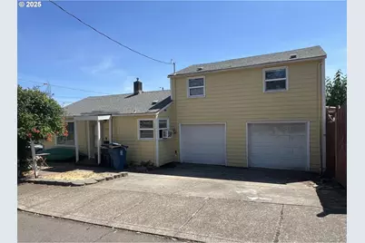 210 Hoyt St, Salem, OR 97302 - Photo 1