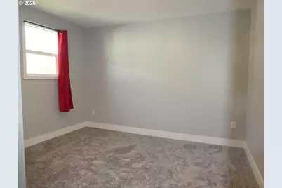 141 Hood St, Oregon City, OR 97045 - Photo 9