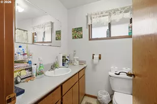 7555 Rocky Rd, Tillamook, OR 97141 - Photo 15