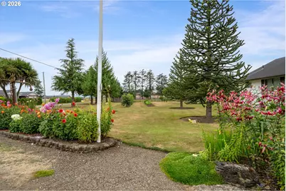 7555 Rocky Rd, Tillamook, OR 97141 - Photo 39