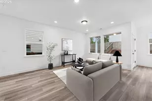 904 Rosebud Ct, Forest Grove, OR 97116 - Photo 3