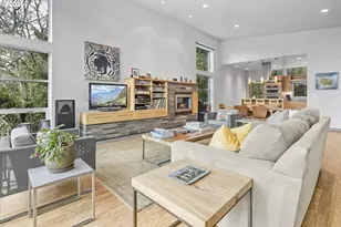 3741 SW Sweetbriar Dr, Portland, OR 97221 - Photo 15