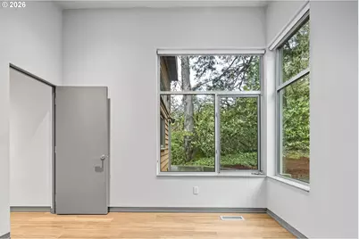 3741 SW Sweetbriar Dr, Portland, OR 97221 - Photo 27