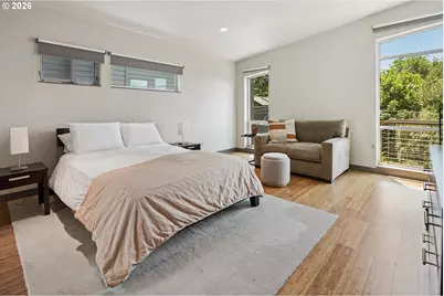 3741 SW Sweetbriar Dr, Portland, OR 97221 - Photo 19