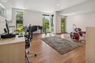 3741 SW Sweetbriar Dr, Portland, OR 97221 - Photo 33