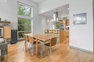 3741 SW Sweetbriar Dr, Portland, OR 97221 - Photo 11