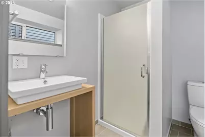3741 SW Sweetbriar Dr, Portland, OR 97221 - Photo 39