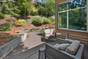 3741 SW Sweetbriar Dr, Portland, OR 97221 - Photo 43