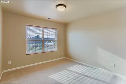 2152 N Laurelwood St, Canby, OR 97013 - Photo 23