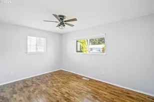 5227 SE 105th Ave, Portland, OR 97266 - Photo 17