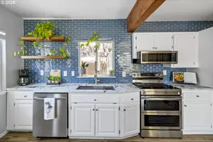 5227 SE 105th Ave, Portland, OR 97266 - Photo 13