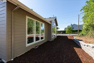 59255 Lucy Ln, Saint Helens, OR 97051 - Photo 25