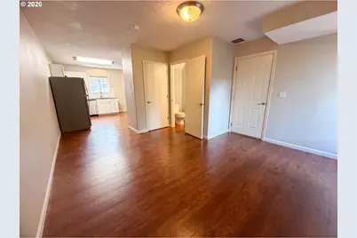 61 SE 171st Ave, Portland, OR 97233 - Photo 7