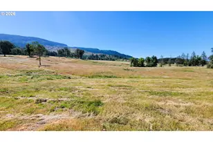 34084 Mt Tom Dr, Harrisburg, OR 97446 - Photo 1