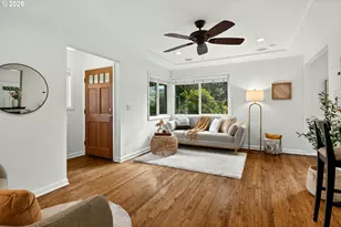 5807 NE 10th Ave, Portland, OR 97211 - Photo 5