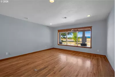 4200 NW Leisy Rd, Hillsboro, OR 97124 - Photo 13