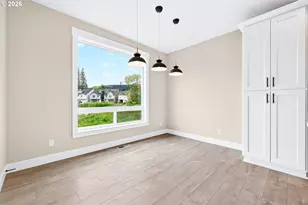 165 W Taylor Ct, Newberg, OR 97132 - Photo 17
