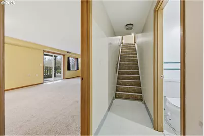 8855 SW Omara St, Portland, OR 97223 - Photo 19