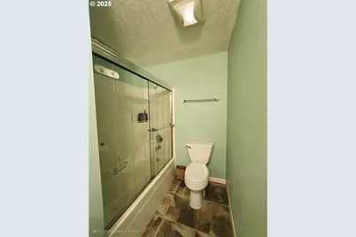 7247 SE Division St, Portland, OR 97206 - Photo 23