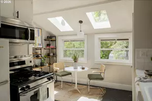 1912 SE Pine St, Portland, OR 97214 - Photo 15