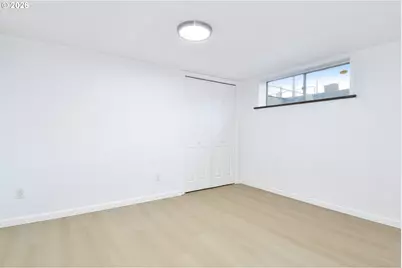 8411 SE Brooklyn St, Portland, OR 97266 - Photo 13