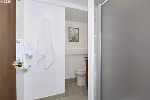 8411 SE Brooklyn St, Portland, OR 97266 - Photo 15