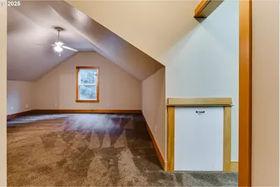 41925 Deerhorn Rd, Springfield, OR 97478 - Photo 27