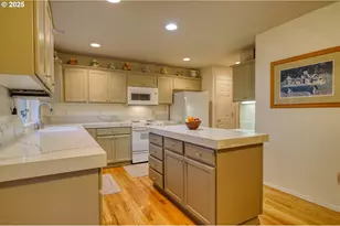 34583 Glacier Ave, Saint Helens, OR 97051 - Photo 17