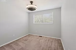 19255 Whitney Ln, Oregon City, OR 97045 - Photo 21