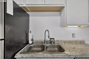 15 NE 113th Pl, Portland, OR 97220 - Photo 33