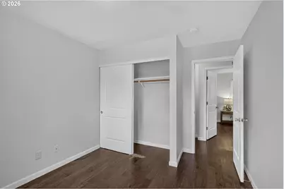 15 NE 113th Pl, Portland, OR 97220 - Photo 17