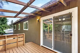 15 NE 113th Pl, Portland, OR 97220 - Photo 43