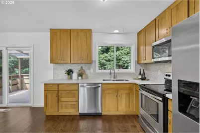 15 NE 113th Pl, Portland, OR 97220 - Photo 13