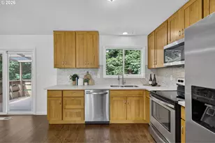 15 NE 113th Pl, Portland, OR 97220 - Photo 13