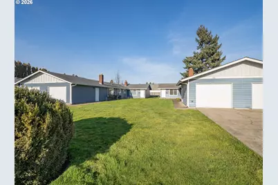 1591 James St, Woodburn, OR 97071 - Photo 5