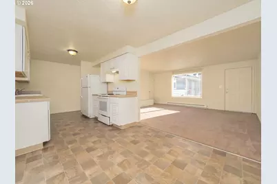 1591 James St, Woodburn, OR 97071 - Photo 17